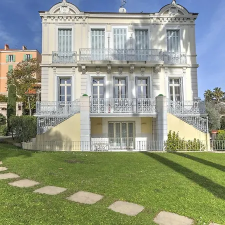 Immogroom-exclusive- 5 Min From Beaches-parking- Pool Apartment *